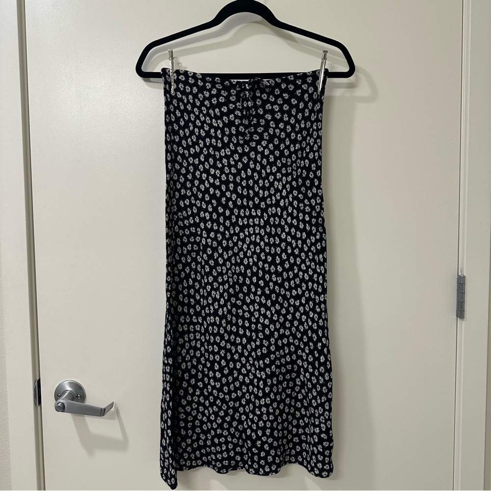 Madewell-Drawstring Midi Slip Skirt in Woodcut Flowers